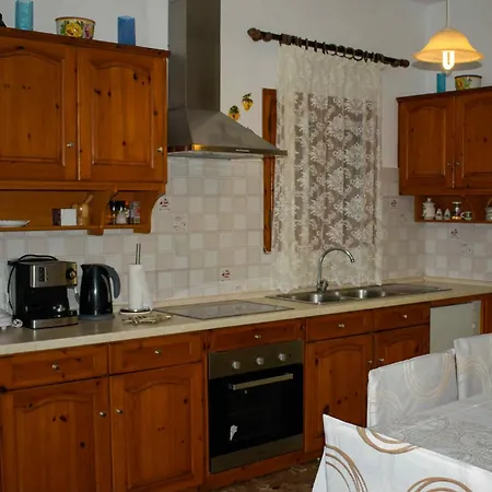 Katoussa * Παλαιοκαστρίτσα